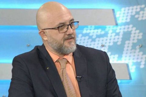 Yevgeni Mixaylov: Rusiya Paşinyana Qərbdən bəxşiş alan müxalifətlə necə davranmağı öyrədəcək - MÜSAHİBƏ