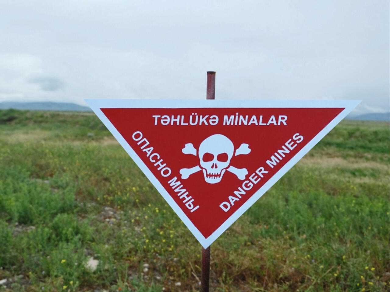 7788.8 hektar ərazi minalardan təmizlənib