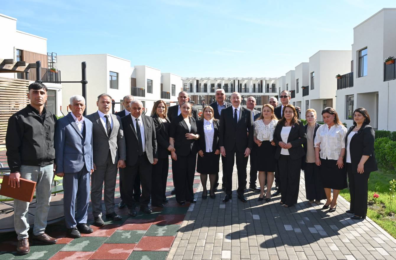 Prezidentlə görüşən Zəngilan sakinləri: “İstərdim ki, evimdə qonaq olsun”