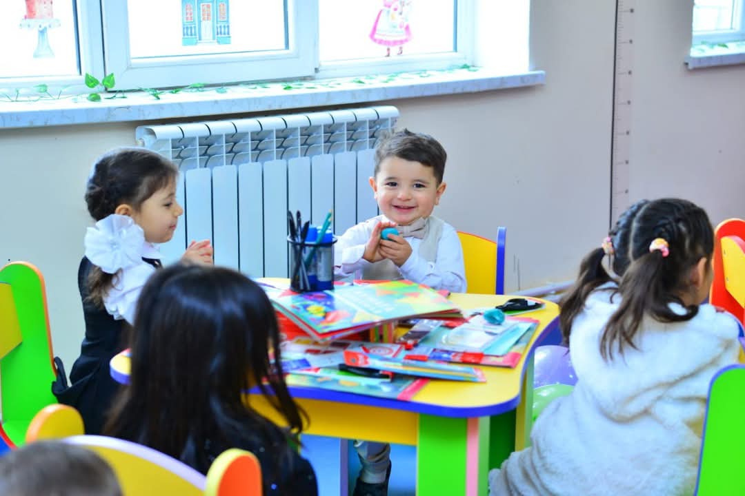 Bağçalara elektron növbələr müvəqqəti dayandırılır