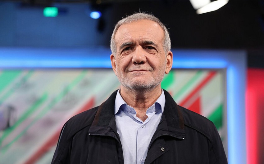 Pezeşkian Roma Papasına təşəkkür etdi