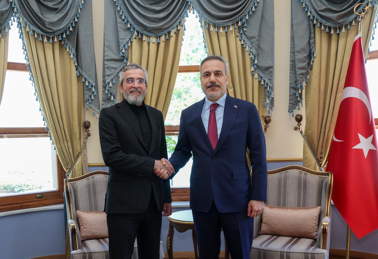 Hakan Fidan Əli Baqerini qəbul edib