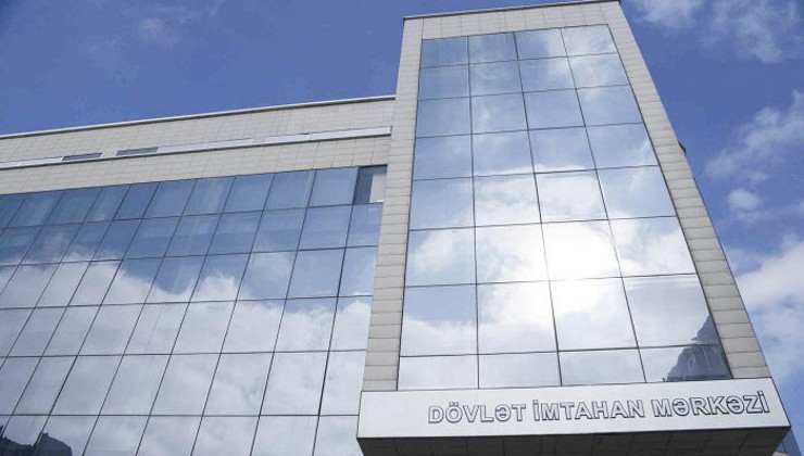 Buraxılış imtahanlarında xarici dil üzrə mətn yazmaq tələb olunacaq