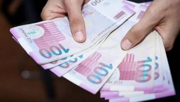 Azərbaycan manatının dövretmə sürəti azalıb