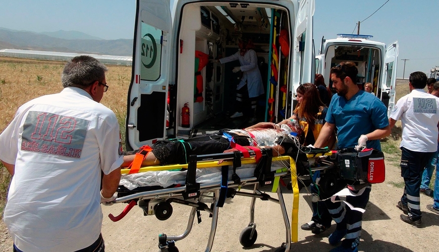 Qardaş ölkədə dəhşətli qəza: 8 nəfər öldü, onlarla yaralı var