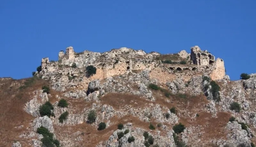 Livanın baş naziri təcili atəşkəsə çağırış etdi