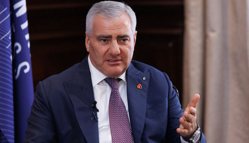 Paşinyan Rusiyanın adamının pasportunu qaytardı - ilginc