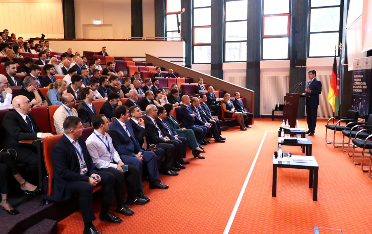 Avropada yaşayan azərbaycanlı mühəndislərin III forumu