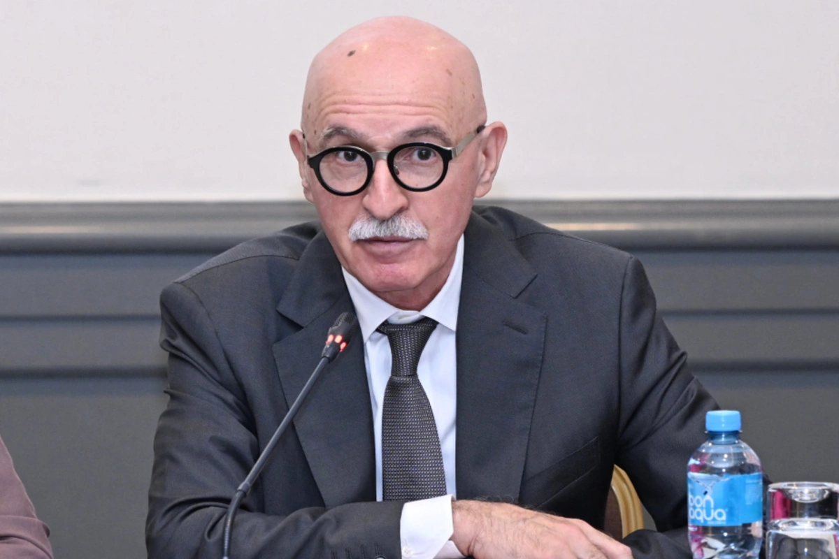 Firudin Qurbanov: Məktəblərdə şagirdlərin internetdən istifadəsi filtrlənib