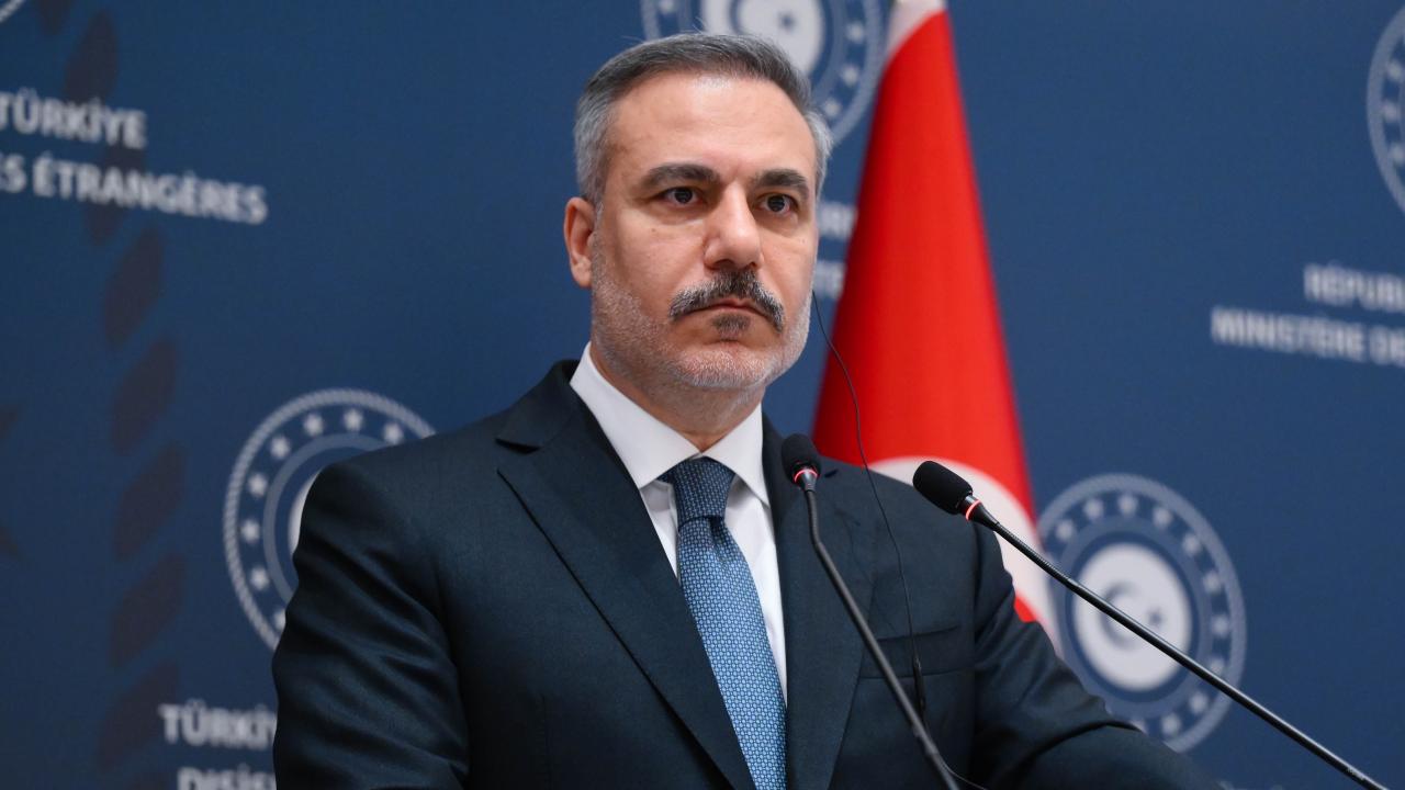 Hakan Fidan Ceyhun Bayramova başsağlığı verdi