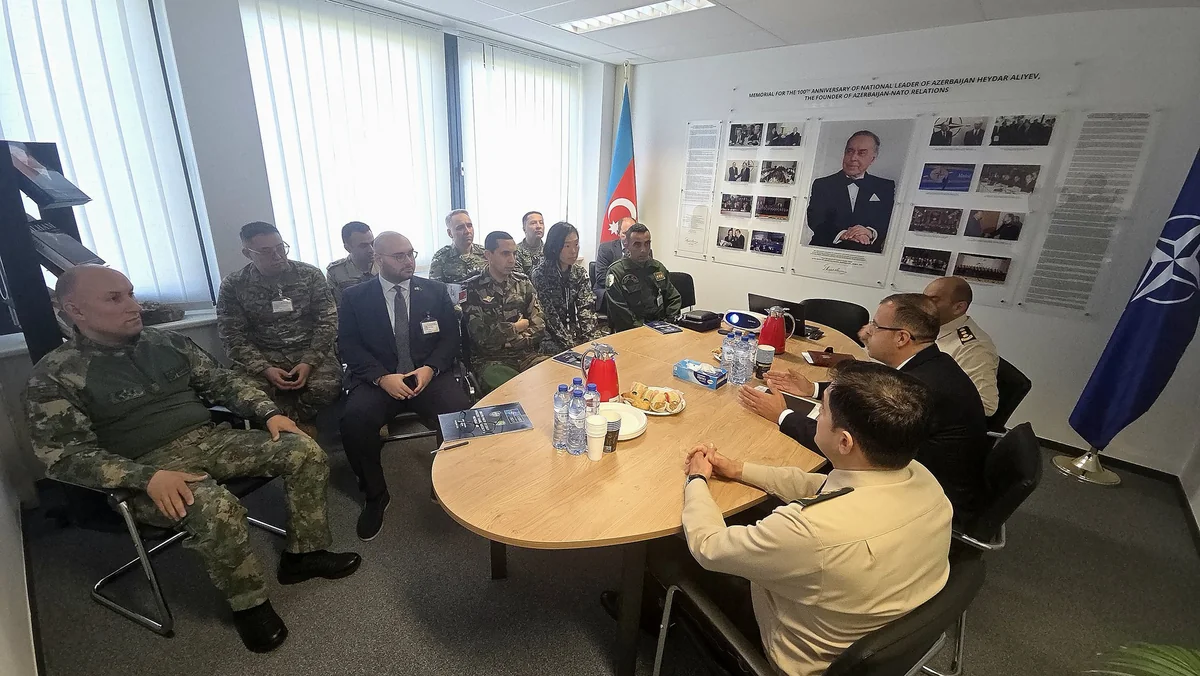 Azərbaycanın NATO yanındakı nümayəndəliyində 9 ölkənin nümayəndələri qəbul edilib
