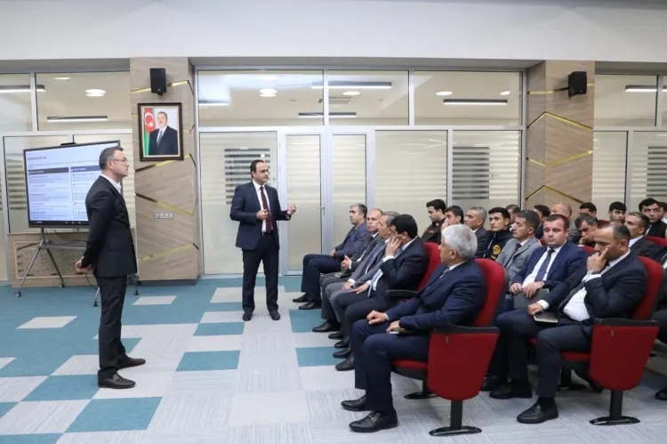 Naxçıvanda qaz şəbəkəsinə qoşulma ilə bağlı məlumatlandırma tədbiri keçirildi - FOTO