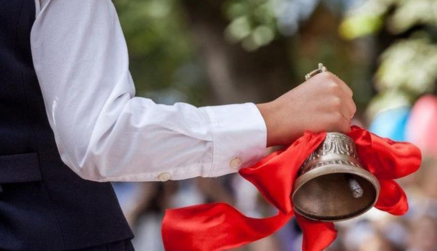 Bu gün “Son zəng” çalınır