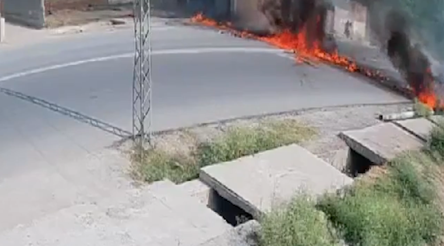 Hərbi təyyarə qəzaya uğradı: İki zabit həlak oldu, mülki şəxslər yaralandı