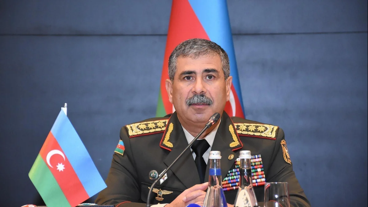 Zakir Həsənov Pakistan tərəfinə başsağlığı verib
