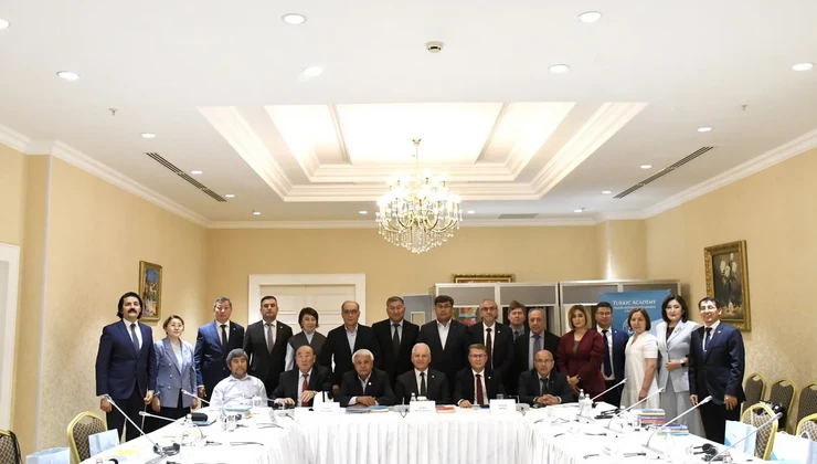 Ortaq Türk Əlifbasının tətbiqi müzakirə olunub - Astanada mühüm iclas