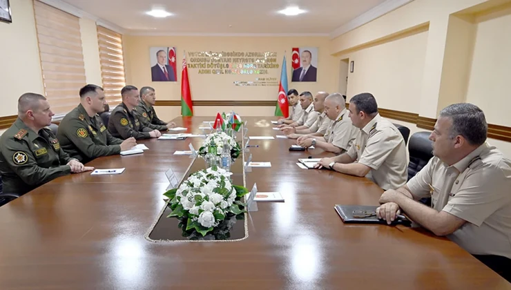 Belarus Müdafiə Nazirliyinin nümayəndə heyəti Azərbaycana gəlib