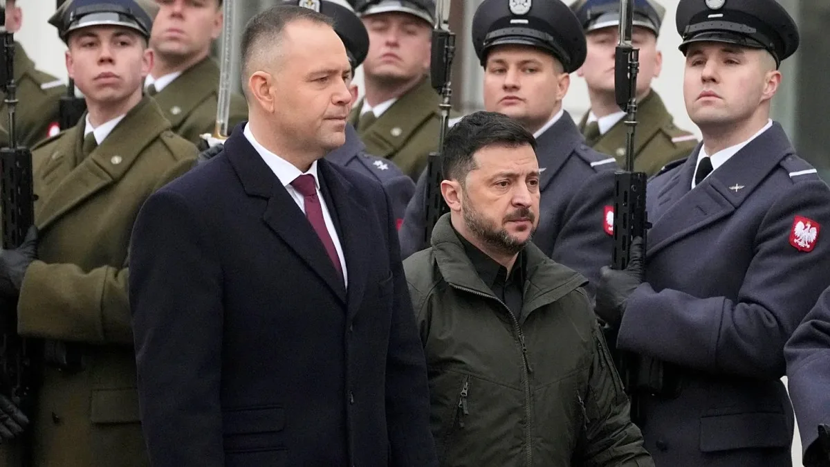Ukraynanın Polşadakı səfiri “Şərəf” ordenindən imtina etdi