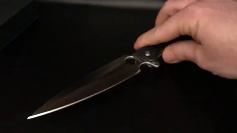 Yevlaxda ana evdən qaçdı, qardaş qardaşını qətlə yetirdi