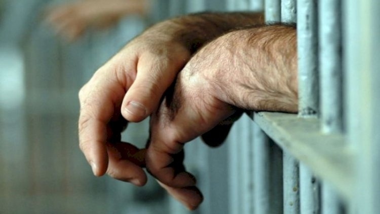 Həbsdəki sabiq icra başçılarına azadlıq yolu
