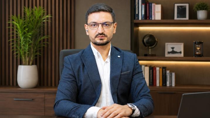 “Əsas hədəf narkotik şəbəkələri, tədarükçülər və satış kanalları olmalıdır” – TANINMIŞ VƏKİL