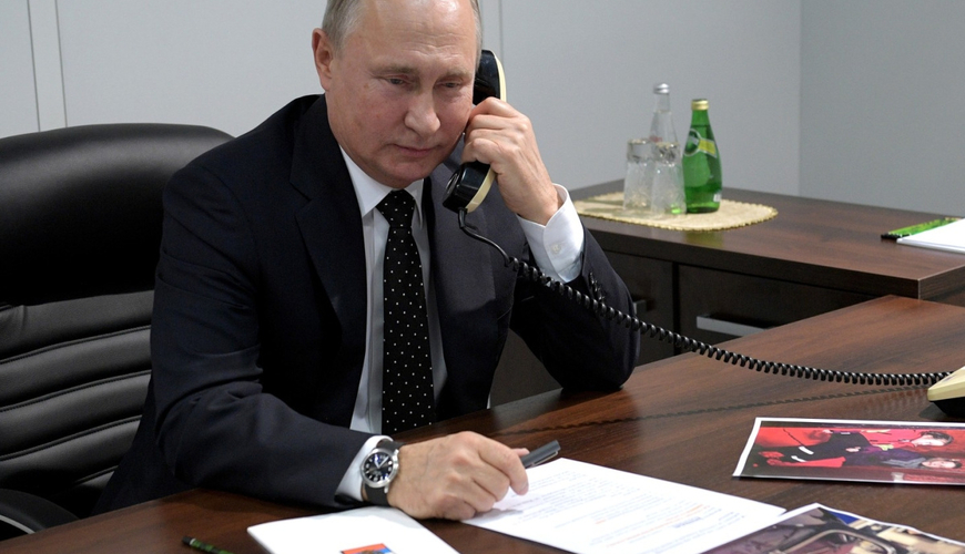 Putin Paşinyanın telefonunu niyə götürmədi?