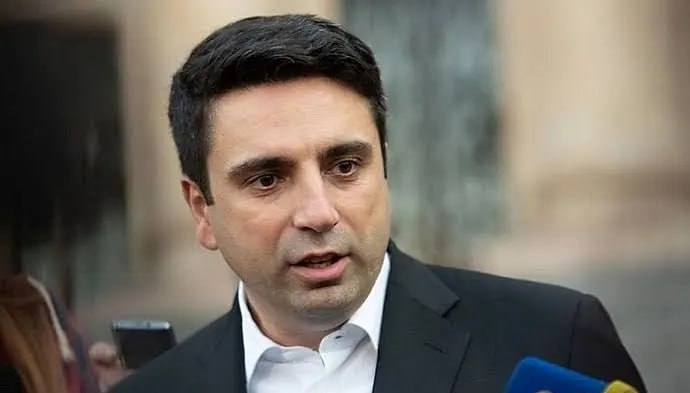 İrəvanda şok istefa: Ermənistan parlamentinin sədri Alen Simonyan mandatından imtina etdi
