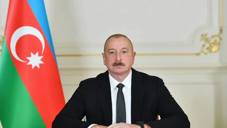 İlham Əliyev Donald Trampı təbrik edib