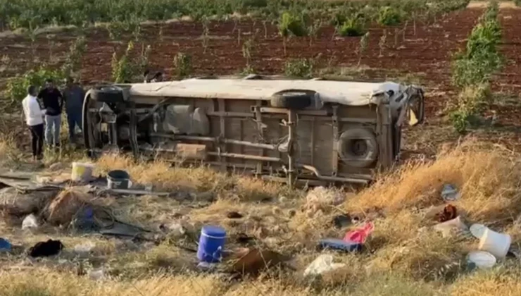 Türkiyədə mikroavtobus dərəyə aşıb - 22 nəfər xəsarət alıb