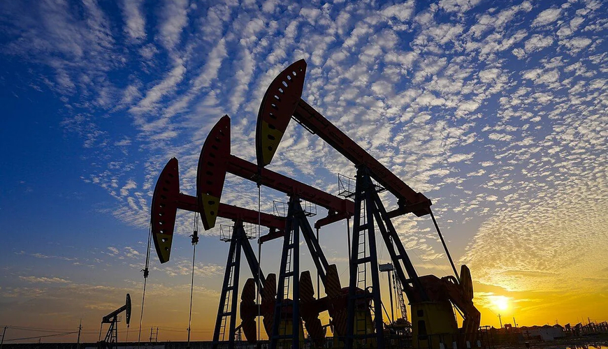 OPEC+ neft hasilatını artırmağa qərar verdi - Bazara təsiri necə olacaq?