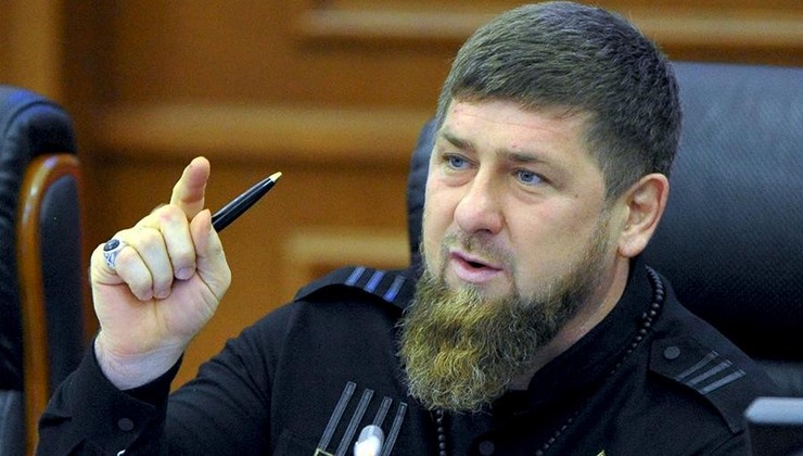 Kadirovun “məcburi” namizədliyi - Çeçenistan liderinin mövqeyi zəifləyir, yoxsa...?