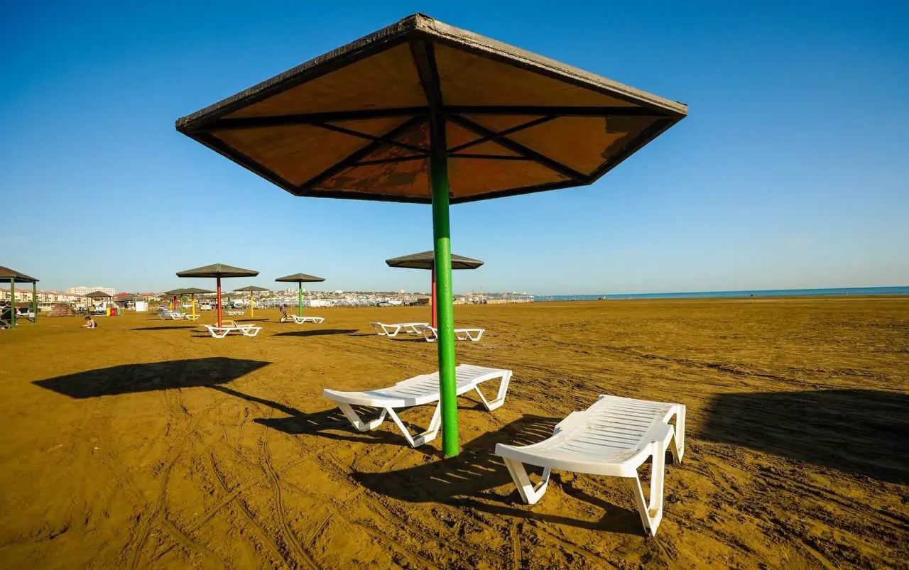 Sabah çimərliklərdə gözlənilən hava şəraiti açıqlanıb