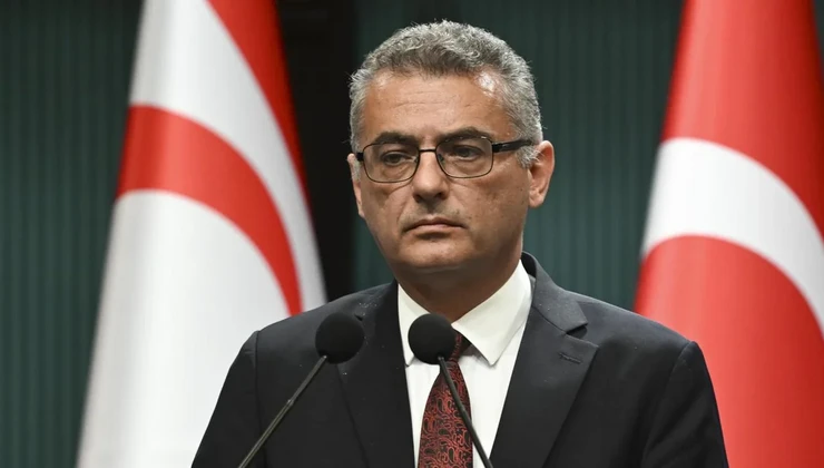 Şimali Kiprin Prezidenti xəstəxanaya yerləşdirilib
