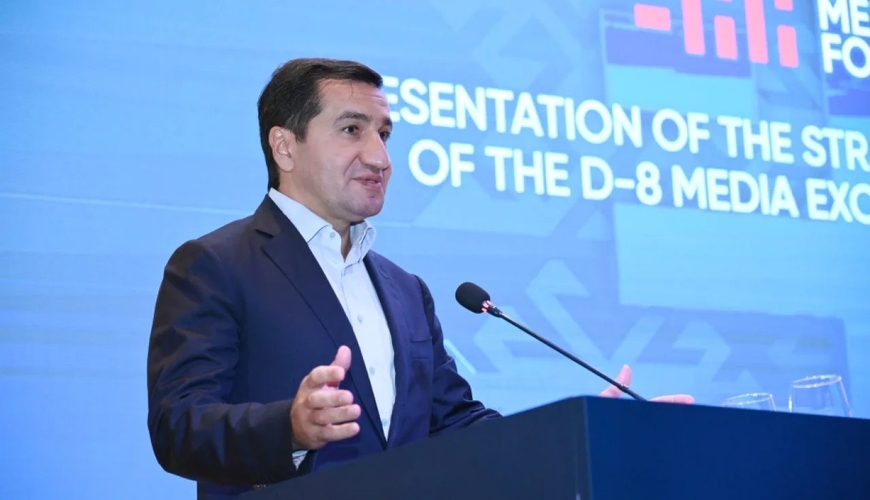 Hikmət Hacıyev media sahəsindəki islahatlardan danışdı