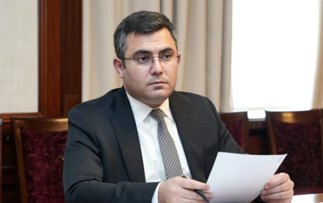 Ceyhun Cəlilova etiraz edib işdən çıxıblar?