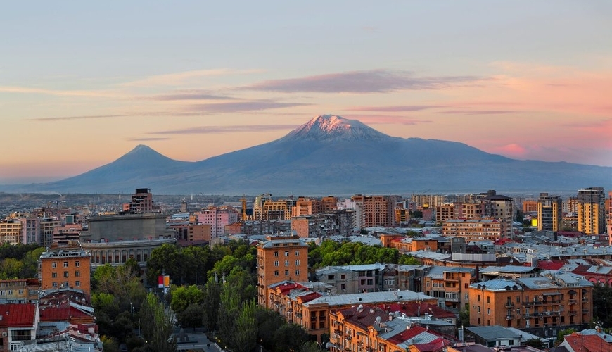 Ermənistan bu böhranla ÇALXALANIR