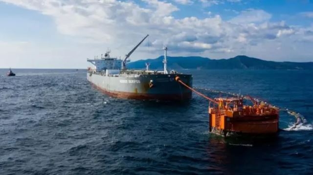 Qazaxıstan nefti daşıyan iki tanker dron hücumuna məruz qaldı