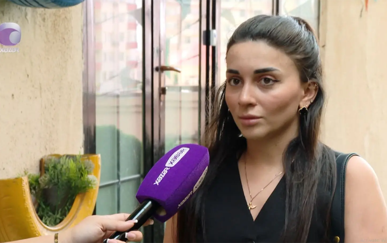 Müdir maaşa görə etiraz edən işçini döyüb? - VIDEO