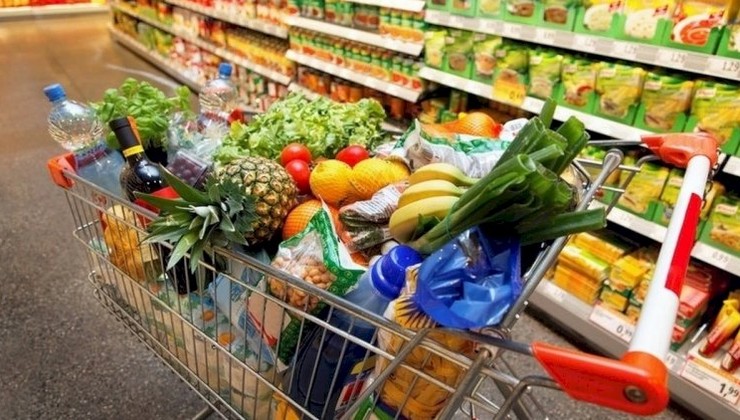 Marketlər bizi belə aldadır: Daha çox pul xərcləməyimiz üçün 7 gizli üsul