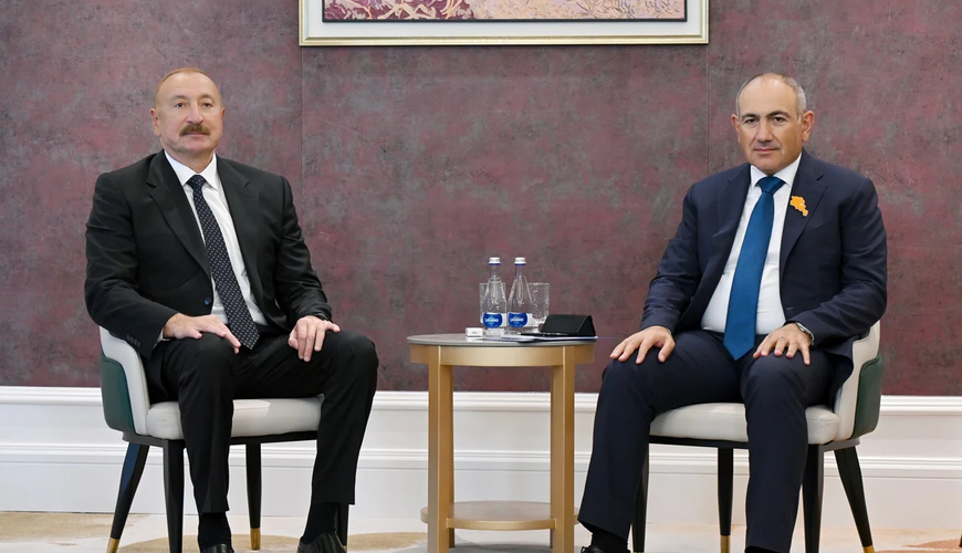 Bakı və İrəvan taleyüklü məsələləri birbaşa müzakirə etdi