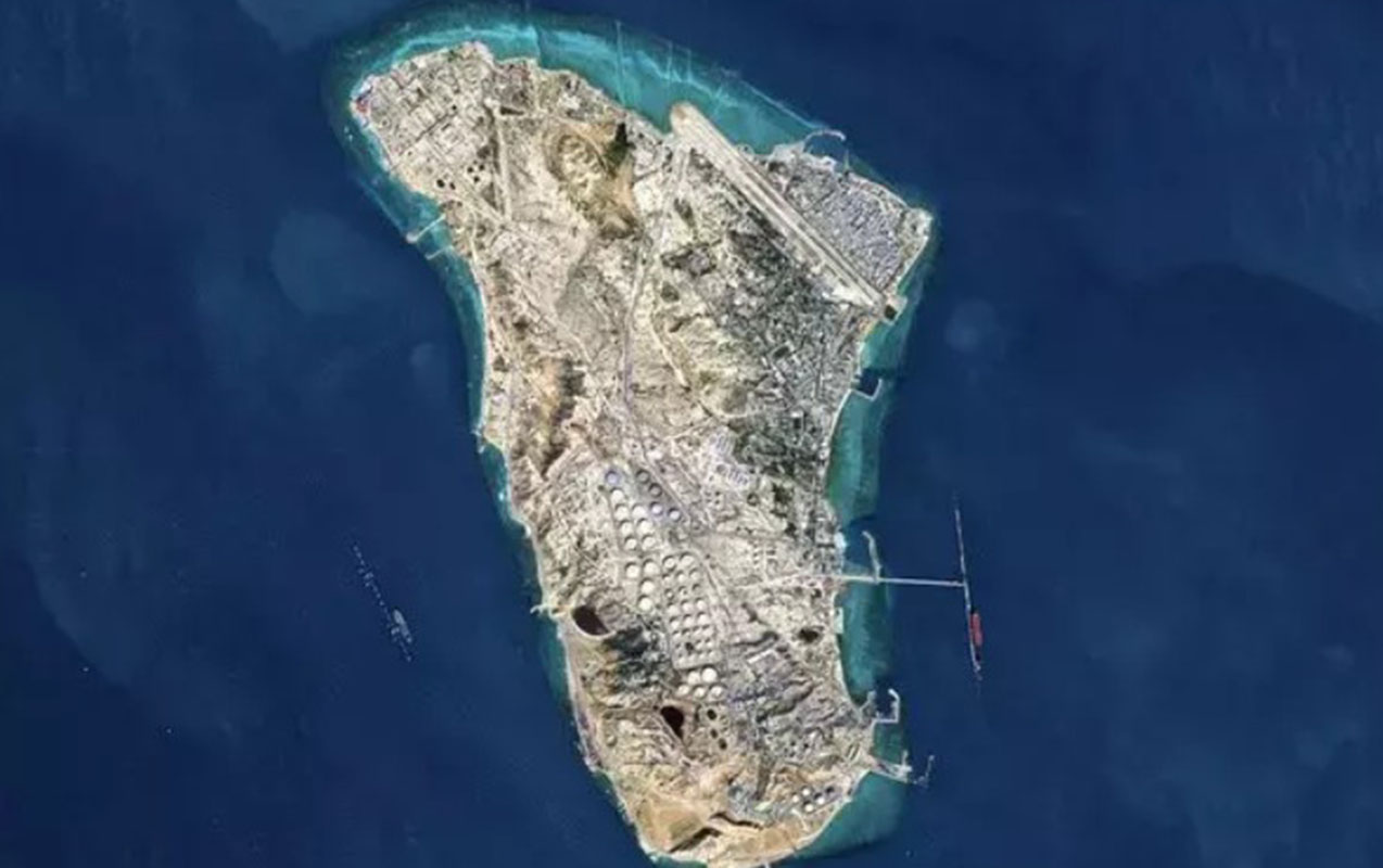Xark adası yaxınlığında partayışlar