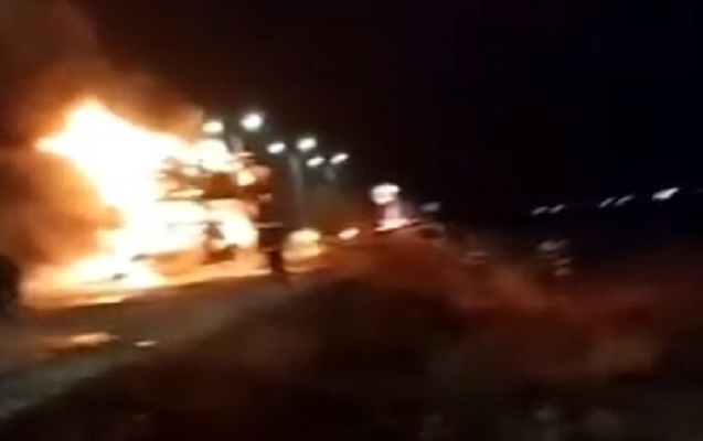 12 il əvvəl boşandığı keçmiş arvadının maşınını yandırdı