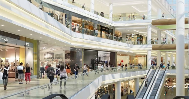 “Gənclik Mall”da insanlar təxliyə edilir - Nə baş verir?