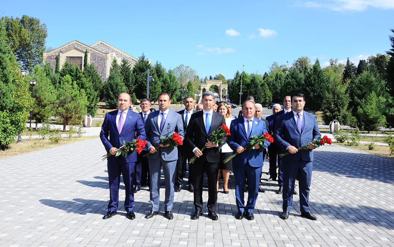 Yeni Azərbaycan Partiyası Göygöl rayon təşkilatının XII konfransı keçirildi - Fotolar