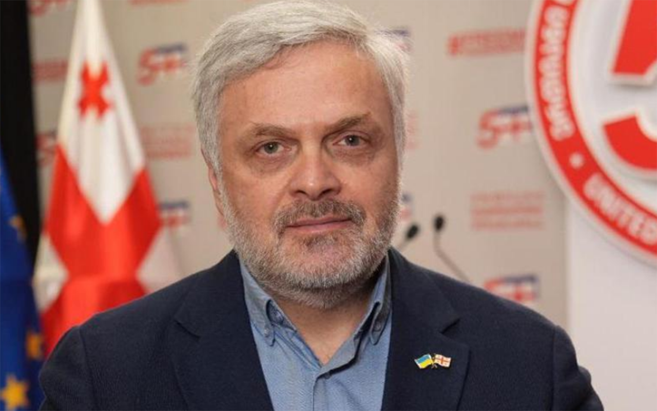 Gürcüstanın sabiq müdafiə nazirinə həbs qərarı - Dövlətə xəyanətdə ittiham olunur