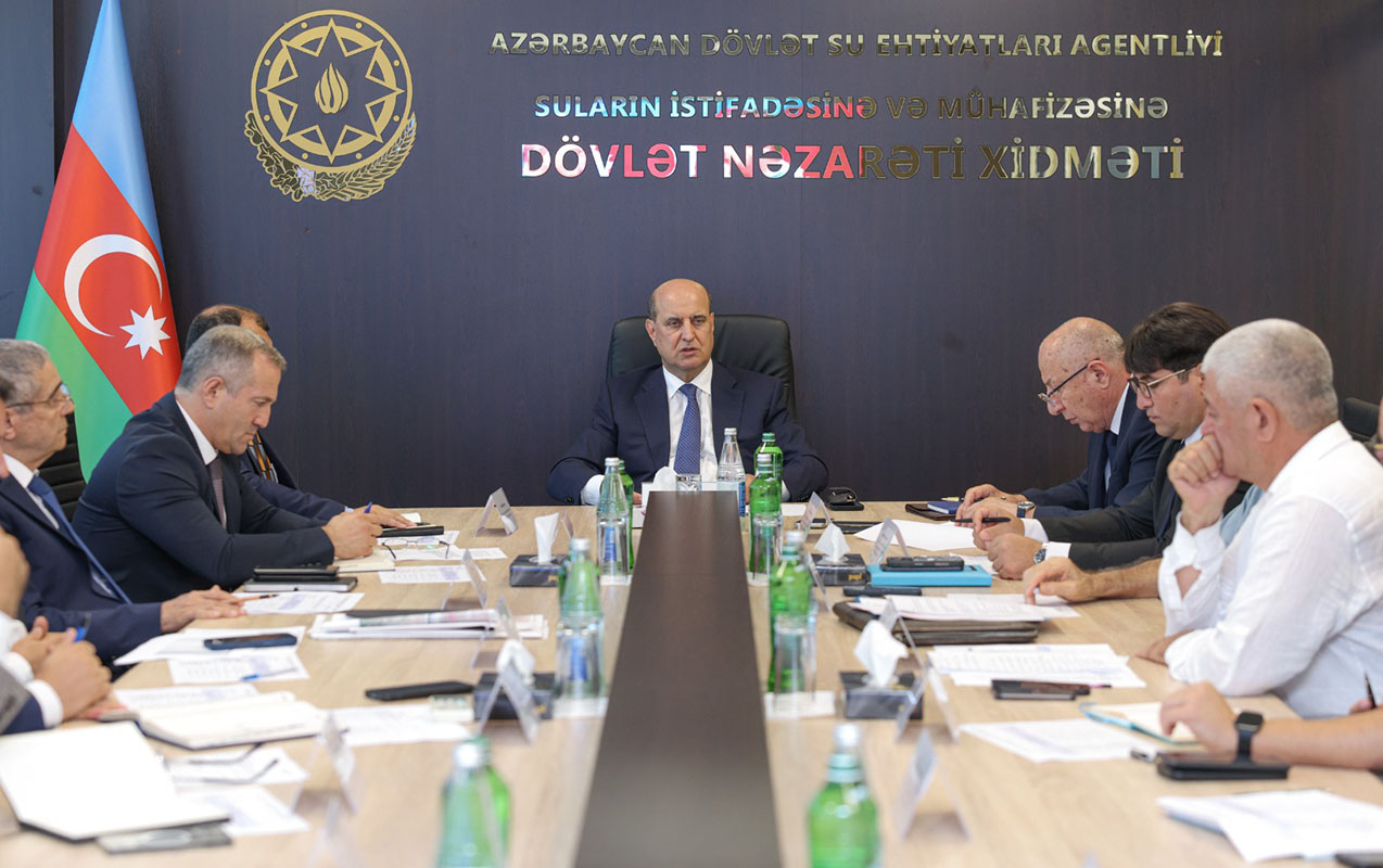 Şirvan suvarma kanalının yenidən qurulması ilə bağlı görülən işlər nəzərdən keçirildi - Fotolar