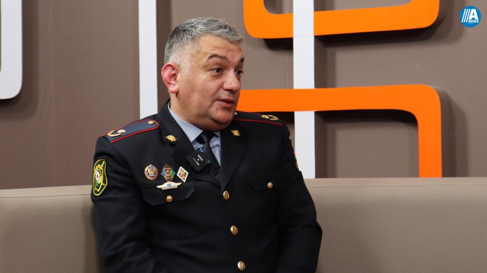 Polisdə vəzifə tutan məmur qohumları hamısı yaxşı oğlanlardır - Elşad Hacıyevlə özəl müsahibə