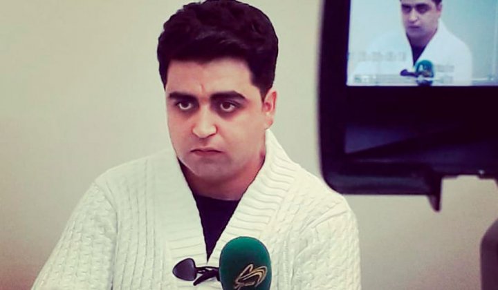 “Altında 70 minlik maşını var, amma nəvəsi üçün pul yığılır” – Amil Xəlildən sensasion iddia 