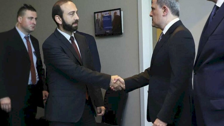 Bayramov Mirzoyanla 4 gündür eyni otaqda: Nələri müzakirə edirlər?